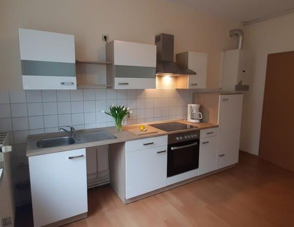 Moderne 3-Zimmer-Wohnung mit EBK, Gartennutzung und Umzugsbonus - Photo 1