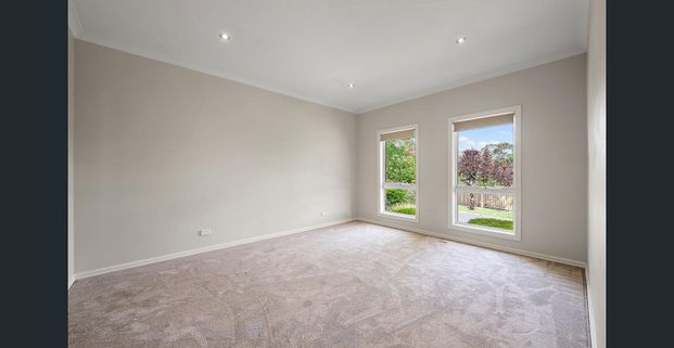 “Don’t Miss Out – Well-Presented Home Ready for You Now!” - Photo 1