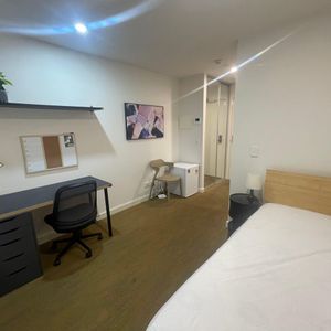 THE STUDENT RESIDENCE - Masonic, a home like no other. - Photo 3