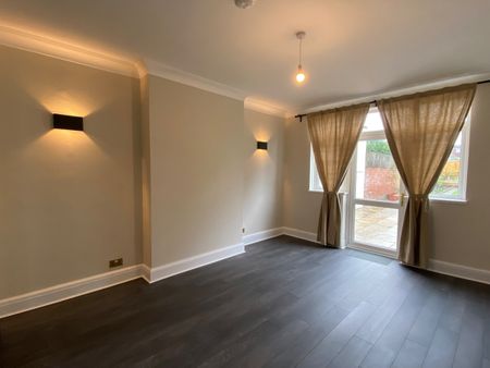 4 Bed Detached House, London, SE24 - Photo 3