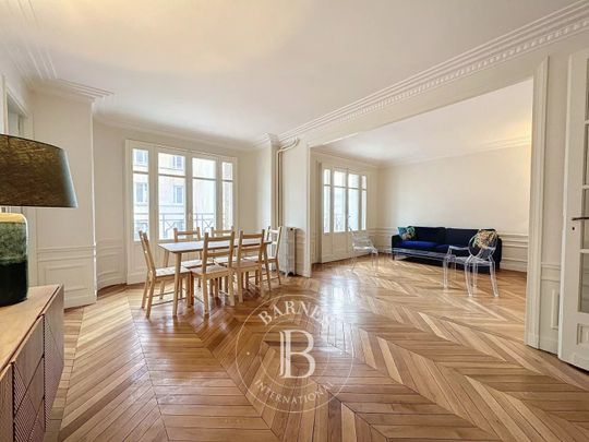 Tout savoir sur cet appartement dans le quartier Ecole Militaire, à Paris 7ème - Photo 1