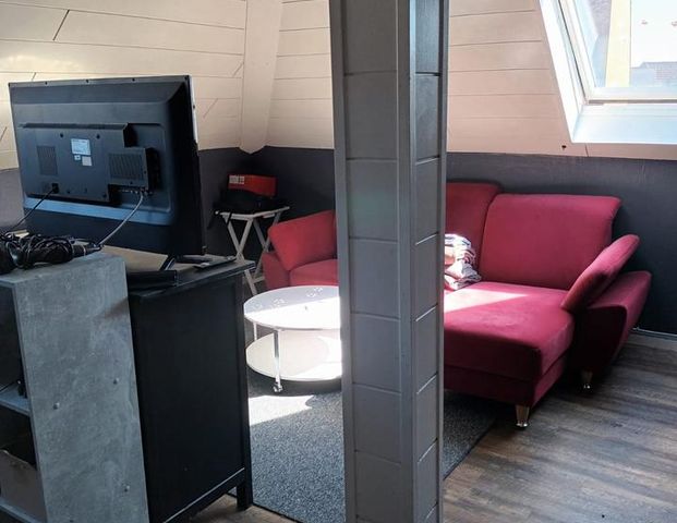 Gemütliche/Sonnige Dachgeschoßwohnung im Herzen von Bad Kreuznach - Photo 1