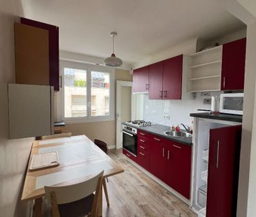 Location Appartement 4 pièces 67m² RENNES 35000 - Photo 3