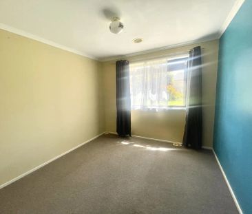 “Family Comfort in Prime Location” - Photo 6