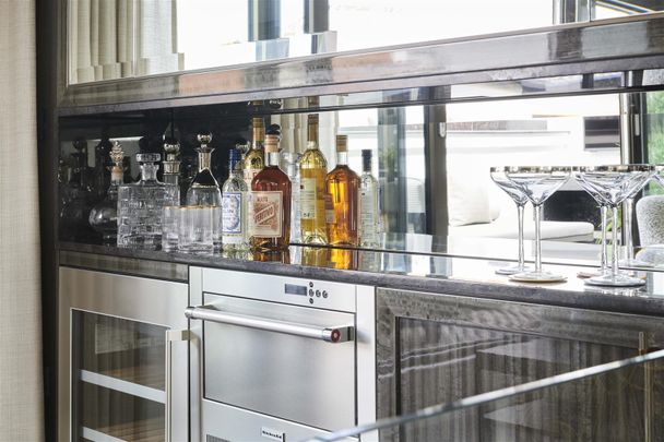 Prince Of Wales Terrace, Kensington, W8 - Photo 1