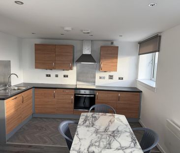 2 bedroom flat to rent - Photo 3