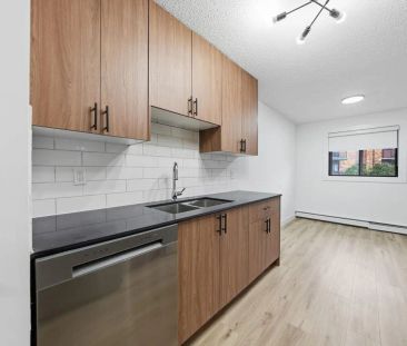 - 1 Bedroom at Lakewood Manor - Photo 5