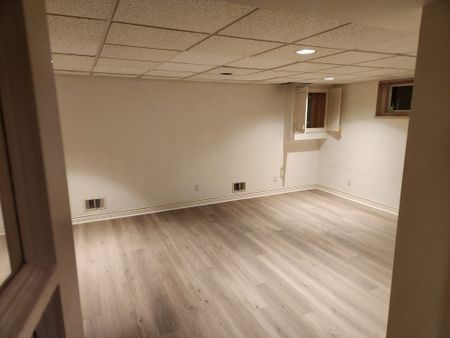 For Lease - 1441 Clarkson Road Unit# Lower Level, Mississauga, Ontario - Photo 5