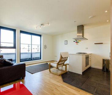 2 bedroom flat to rent - Photo 1
