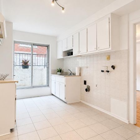 3 1/2 Demi sous sol St Leonard - - Photo 3