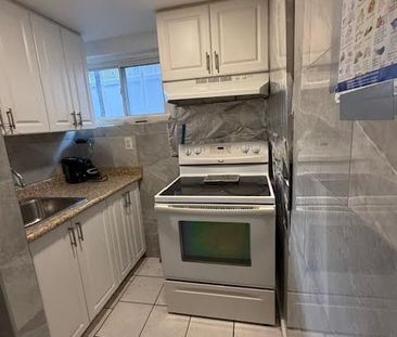 For Lease - 87 Lexington Avenue, Toronto, Ontario - Photo 6