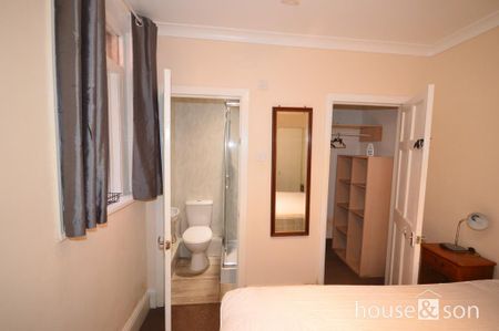 6 bedroom detached house to rent - Photo 5