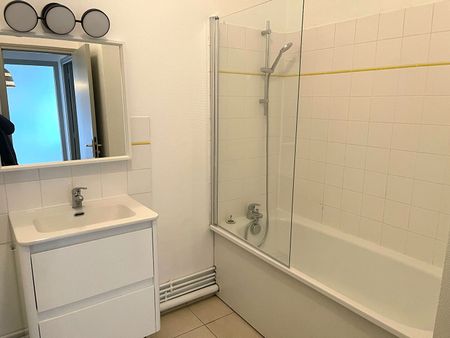 Location Appartement 2 pièces 48m² ROUEN 76000 - Photo 5