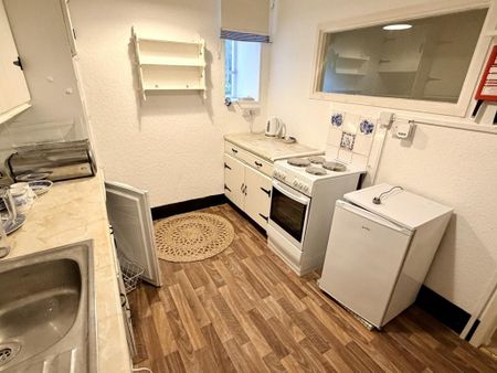 1 bedroom apartment to rent - Photo 4