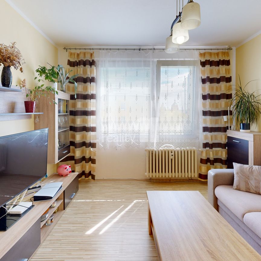 Pronájem bytu 3+1 64 m², Husova 1872, Havlíčkův Brod - Photo 1