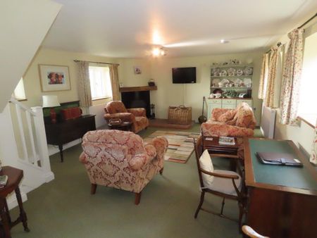 2 bedroom detached house to rent - Photo 5