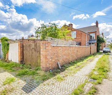 3 bed House To Let - Photo 2