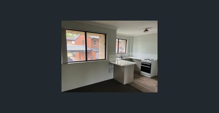 Refurbished 2 Bedroom Home Unit - Close to Maitland Hospital - Photo 5