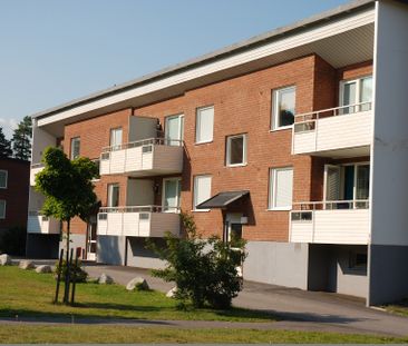 Strålvägen 7 - Foto 1