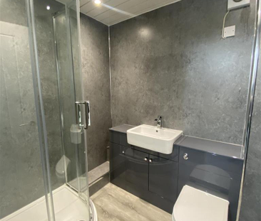 2 bedroom flat to rent - Photo 6