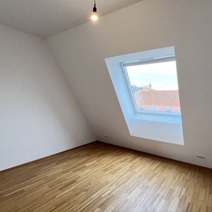 Stilvolle 3-Zimmer-Maisonettewohnung mit Loggia – Wohnen auf zwei Ebenen - Foto 1