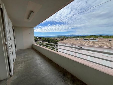 APPARTEMENT T4 90M - Photo 2