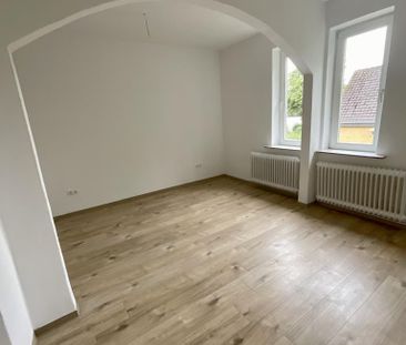 Demnächst frei! 3-Zimmer-Wohnung in Wilhelmshaven Fedderwardergroden - Photo 2