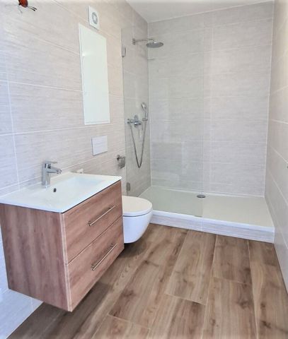 TERRASSENHIT, FERNBLICK, klimatisiertes 37 m2 Dachgeschoß mit 23 m2 Terrasse, 1 Zimmer, Komplettküche, Duschbad, Anton-Bosch-Gasse - Foto 3