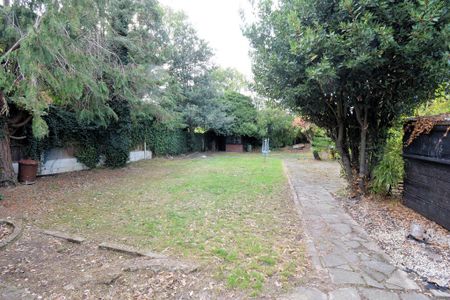 2 bedroom detached bungalow to rent - Photo 4