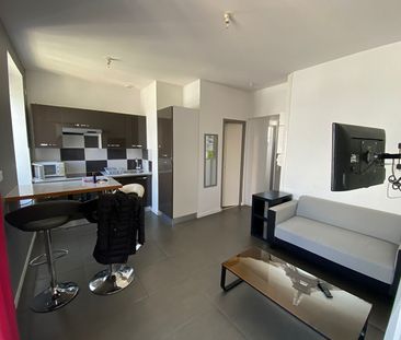 Location Appartement 2 pièces 36m² - Photo 2