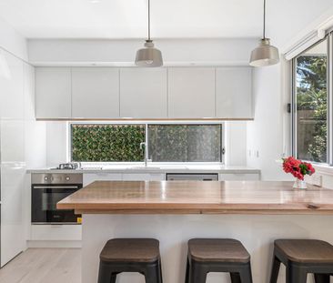 2 Bedroom Granny Flat in Prime Avalon Location - Photo 1