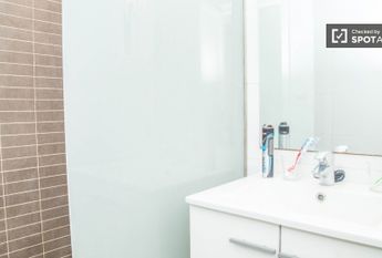 barcelona, Catalonia 08011