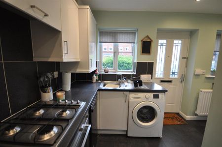 2 bedroom terraced house to rent - Photo 5