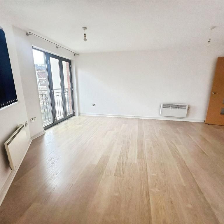 2 bedroom apartment to rent - Photo 1