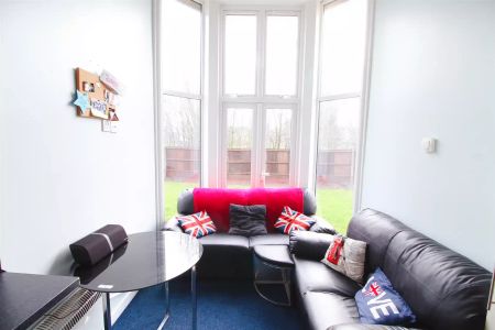 Ensuite Rooms (Mezzanine) - Photo 4