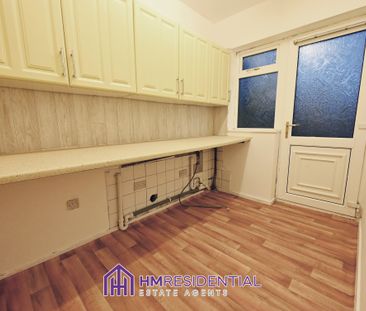 3 bedroom Semi Detached for rent on Fenham Hall Drive, Fenham, Newc... - Photo 6