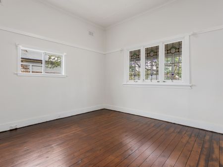 16 Heath Street, Asquith NSW 2077 - House For Rent | Domain - Photo 2