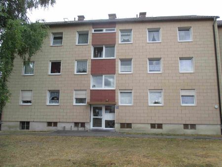 Mietwohnung in Landau a.d.Isar - Einziehen und Wohlfühlen! 3 Zimmer Wohnung mit Balkon! - Photo 4