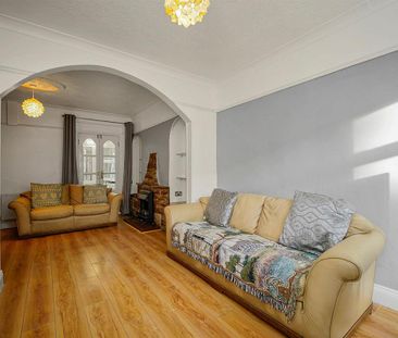 53 Tavanagh Street, Belfast BT12 6JN - Photo 2