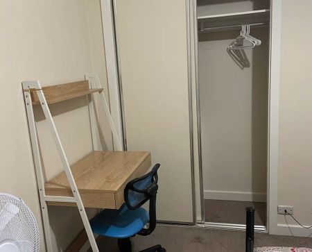 Caroline Springs - Photo 2