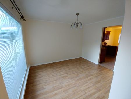 Townhome in Desireable Tall Timbers Area - Photo 5