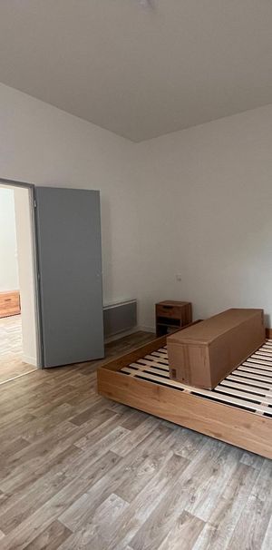 Location Appartement 1 pièce 19m² AGEN 47000 - Photo 1