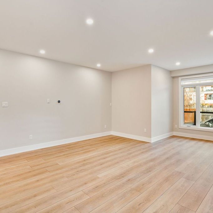 For Lease - 72 Armstrong Street Unit# B, West Centre Town, Ontario - Photo 1