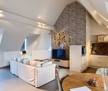 Appartement te huur in Sint-Pieters voor € 800 met 2 slaapkamers - Photo 2