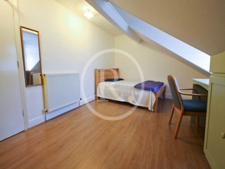 1 Bed - Trefechan, Aberystwyth, Ceredigion - Photo 5