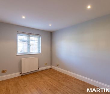 5 bedroom semi-detached house to rent - Photo 4