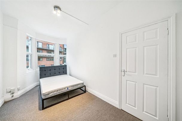 3 bedroom apartment to rent - Photo 1