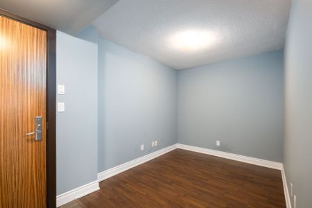 For Lease - 60 South Town Centre Boulevard Unit# 1003, Markham, Ontario - Photo 4