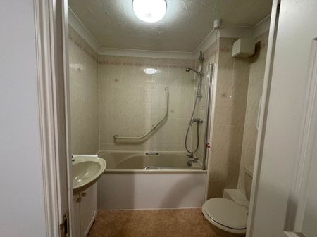 1 bed Apartment for Rent - Photo 5