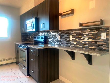 #11 9630 82 Avenue Northwest - Photo 2